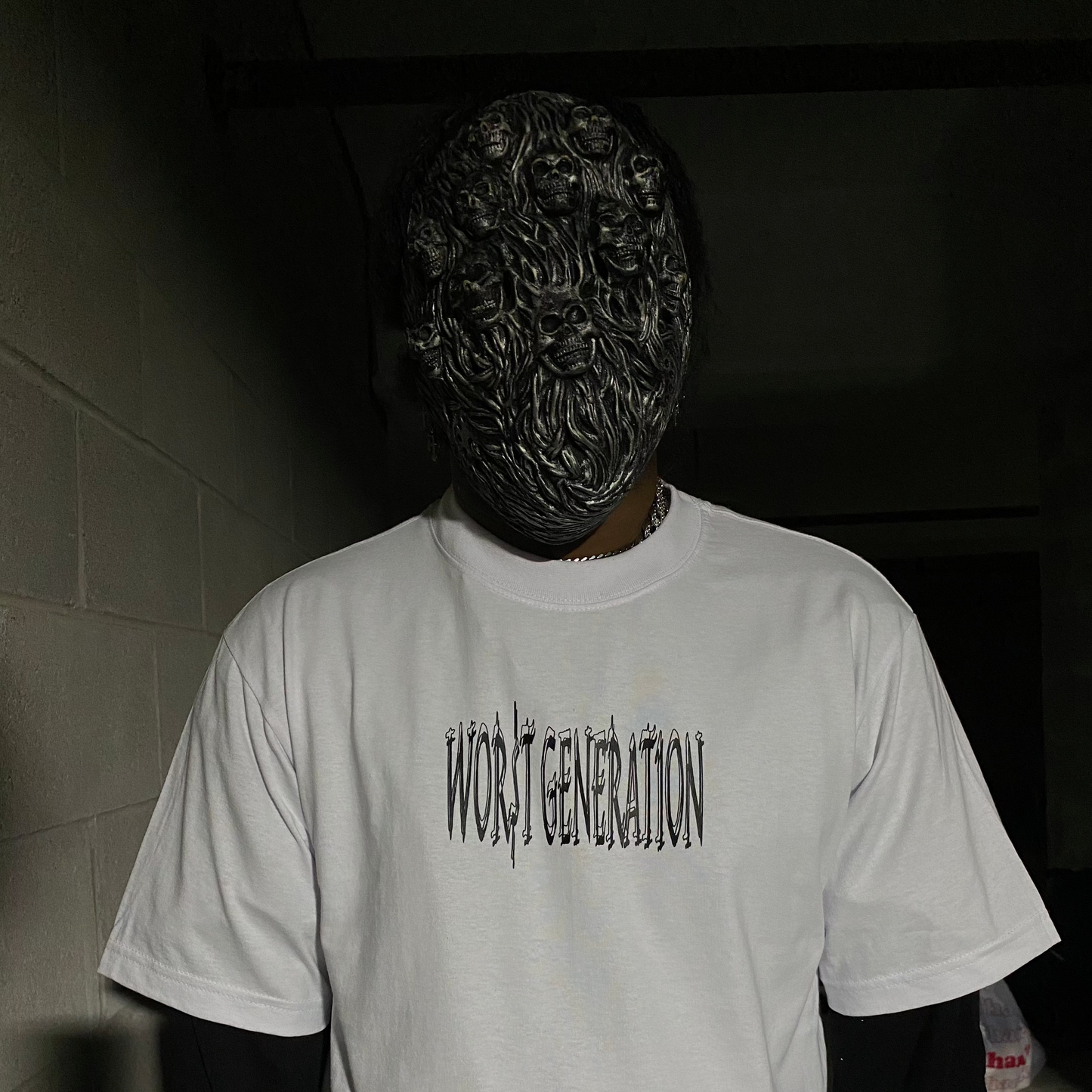 LOGO "UNEXPRESSED EMOTIONS NEVER DIE" WHITE T-SHIRT